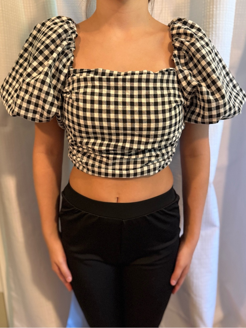 Black & White Gingham Puff-Sleeve Crop Top
